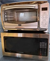OSTER TOASTER OVEN & SAMSUNG MICROWAVE OVEN LOT