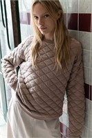 ZARA QUILTED SWEATSHIRT- S