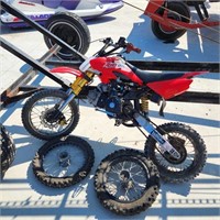 Dirt Bike w Extra Tires Has Oil Leak Selling As Is