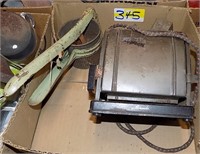 ANTIQUE ELECTRIC BREAD TOASTER,