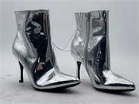 NEW Women’s 8.5 Silver Mirror High Heels