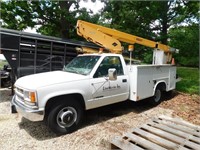 2000 Chevy Bucket Truck