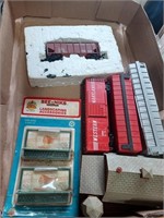 Box Lot of Various Train Cars and Accessories