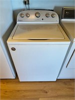 Newer model Maytag Top Load Washing Machine