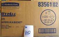 Lot Hh2 6 Cases Wypall Wipers In A Bucket 8356102
