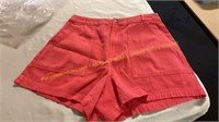 Universal thread shorts, size 6