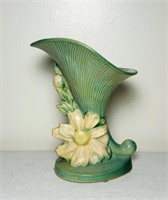 Roseville Vase 171 8, Flower Cornucopia Green