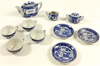 10 pc Blue Willow miniature tea set