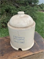 RED WING POULTRY DRINKING FOUNT BUTTERMILK FEEDER