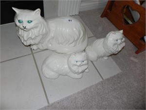 3 Glass Cat Figures