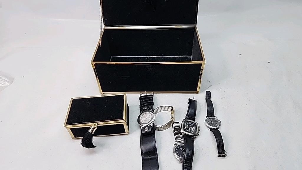 Jewelry box with watch