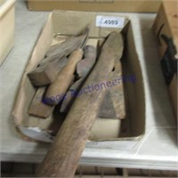 Axe and hammer heads, handle, misc