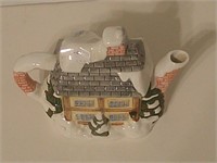 Christmas Tea Pot