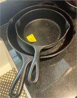 cast iron skillets Lodge etc