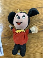 5.5 “ VINTAGE DISNEY PRODUCTIONS MINNIE MOUSE