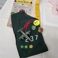 GIRL SCOUT SASH / PINS AND VINTAGE CREAM OF WHEAT