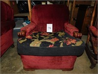 Antique Upholstered Chair (Bsmnt)