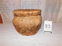 Old American Indian Basket (Bsmnt)