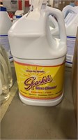 1 gallon Glass Cleaner