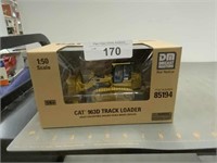Diecast Masters Cat 963D track loader, 1/50