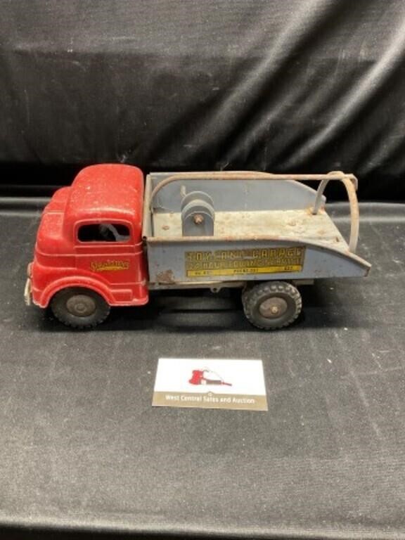 Vintage toy land garage 24 hour towing