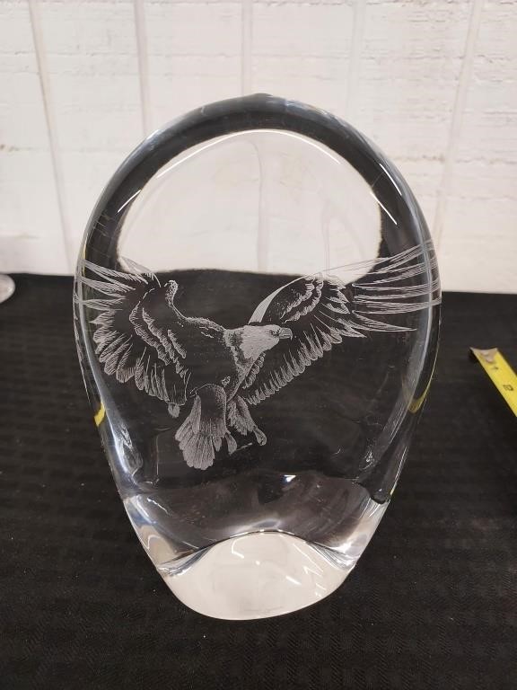 SIMON PEARCE 7.75" signed art glass w eagle
