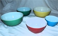 Vintage Primary Color Set Of 5 Pyrex Nesting Bowls