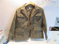 GUC WOMENS  CHAPS JACKET SIZE PL