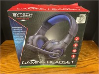 Tech Gaming headset with blacklight