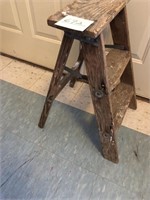 2 step wood step stool