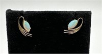 Opal/14ct earrings