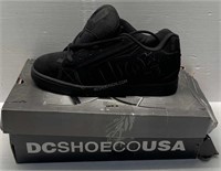Sz 8 Men's DC Shoes - NEW