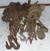 20' Log Chains & Pulleys w/ Rope