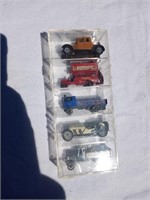 5 x Lesnie Cars - England w/ display box