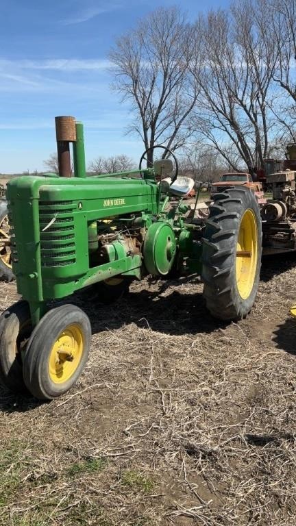 Paul F Johnson Farm Equipment Estate Auction 5-18-2024