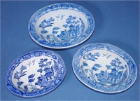 Three matching Spode Willow toy pie dishes