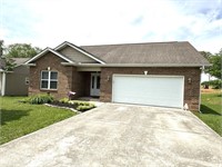 3 Bed 2 Bath Home in Brookstone Ridge Subdivision