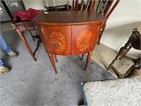 TWO DOOR FOYER CABINET WITH BURLED INLAY
