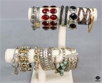 Bracelets / 14 pc