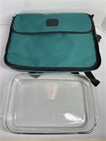 Pyrex Portable Travel Dish Bag With Pyrex Dishes