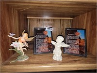 2 PICTURES AND 2 FIGURINES