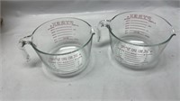 Pyrex measuring cups 8 cups