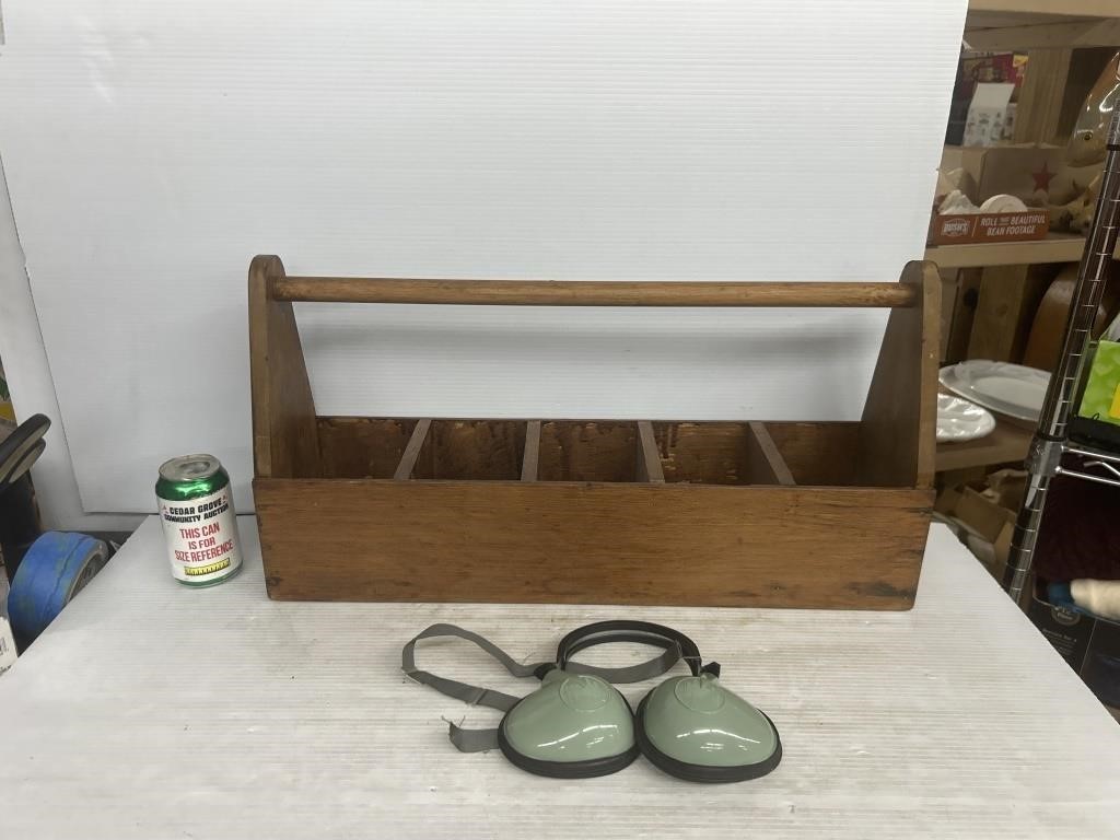 Wooden tool carrying case with noise canceling