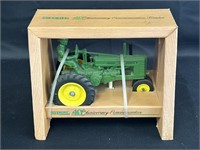 Ertl JD 40th Anniv. Commemorative MD A Tractor