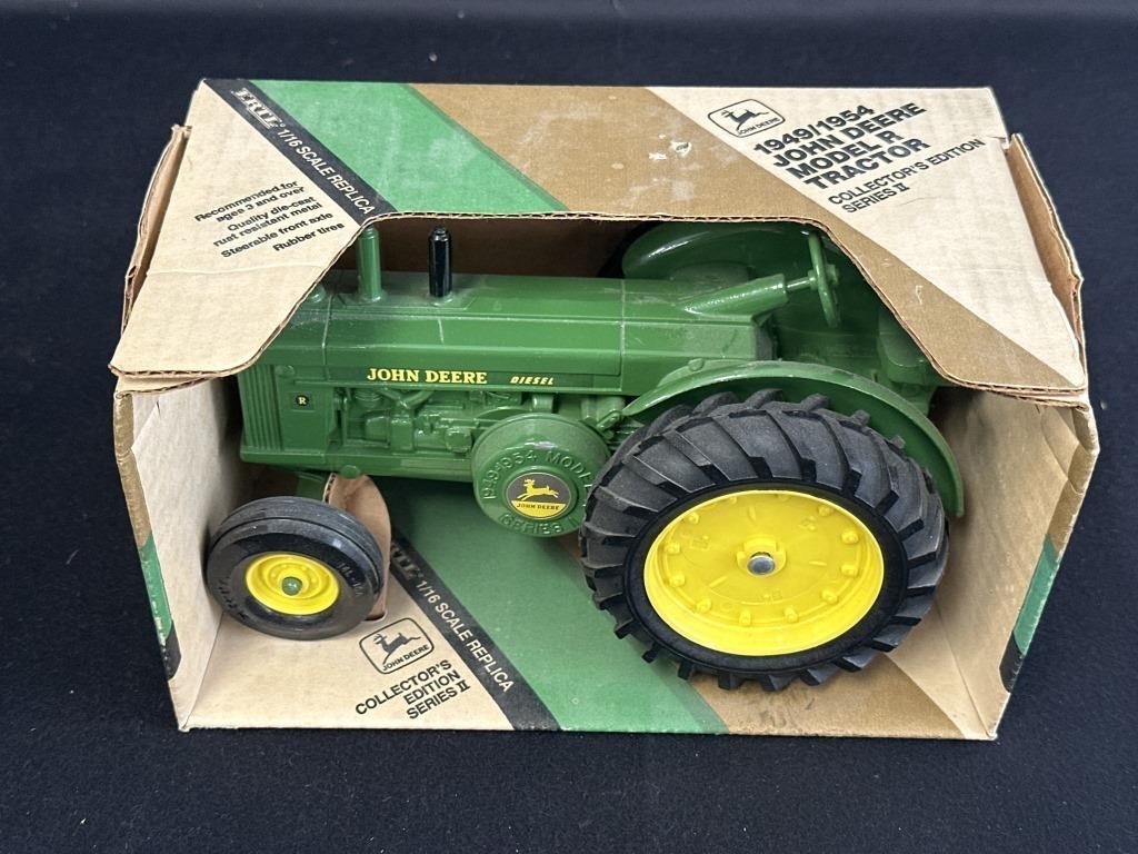 Terry Werner Toy Tractor Collection-ONLINE AUCTION