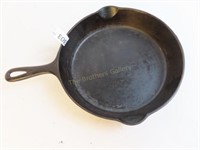 Griswold Cast iron No 8, 704 Frying Pan, Erie PA