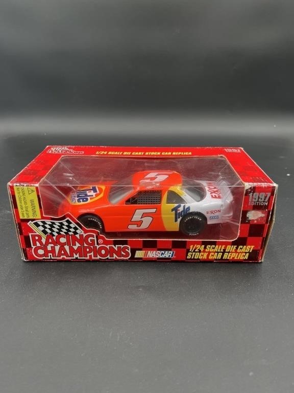 1/24 scale die cast stock car Replica  #5 tide