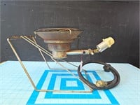 Vintage propane tank top heater/stove with stand