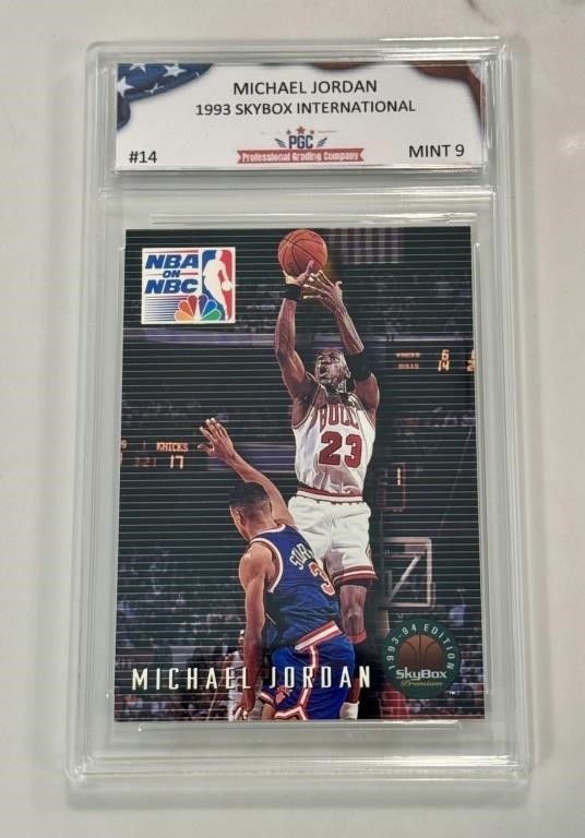 1993 Skybox International #14 Michael Jordan Card