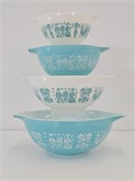 PYREX AMISH BUTTERPRINT CINDERELLA BOWLS